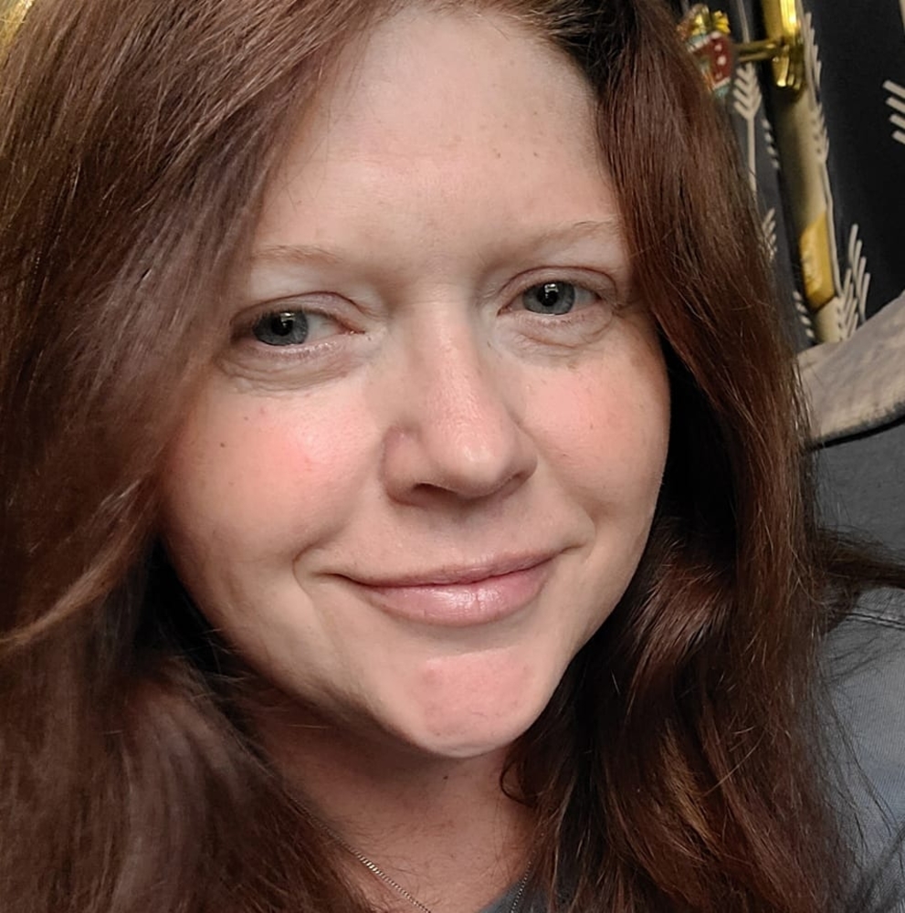 Meet your Posher, Crystal